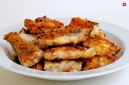 Корейское рыбное блюдо: жареный свежий минтай – ментхэтхиги