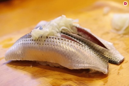 Рецепты засолки рыбы: маринованная селедка