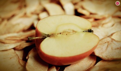 Хрустящий полезный десерт – яблочные чипсы