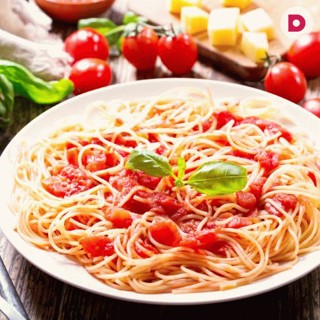 Паста с томатным соусом по-итальянски