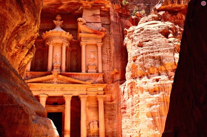 10 потрясающих чудес Иордании