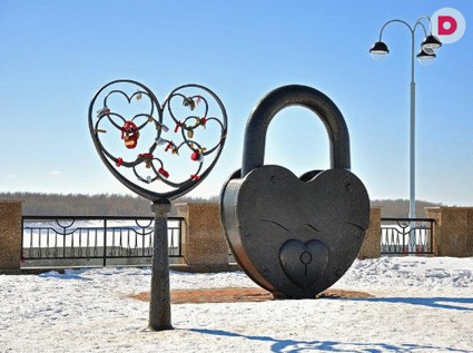 10 романтичных мест для влюбленных в России