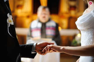 Как правильно благословлять молодых перед свадьбой