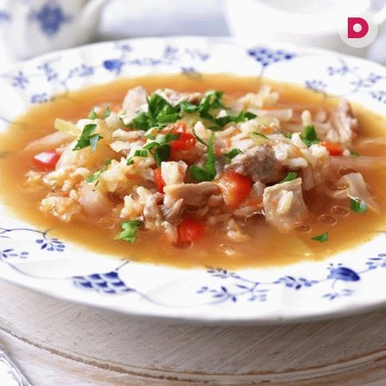 Вкусно и просто: куриный суп с рисом