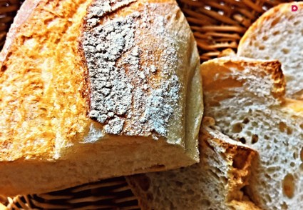 Как испечь настоящий французский хлеб