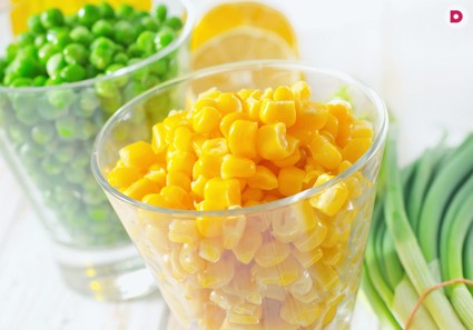 Как приготовить салат из кукурузы и зеленого горошка