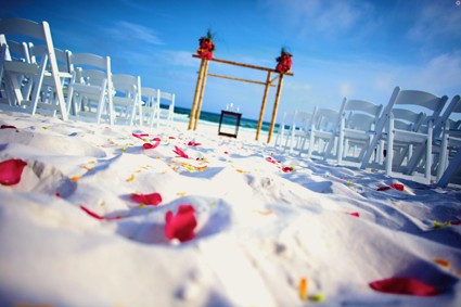 Как провести свадьбу в морском стиле