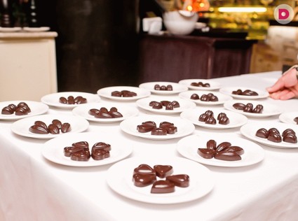 Как готовятся шоколадные конфеты ручной работы?
