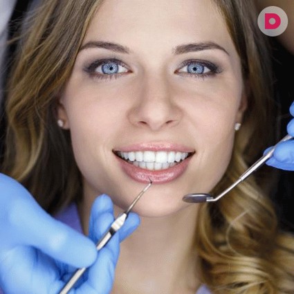 Вовремя посещайте стоматолога: дырка в зубе
