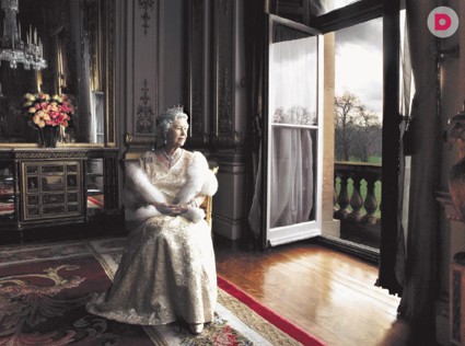 Знаменитые свадебные платья: королева Елизавета II