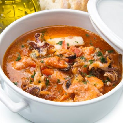 Буйабес – рыбный суп с изысканным французским вкусом