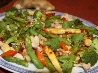 Салат с курицей и спаржей – пошаговый рецепт приготовления с фото