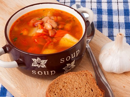Рецепт дня: суп с капустой и белой фасолью