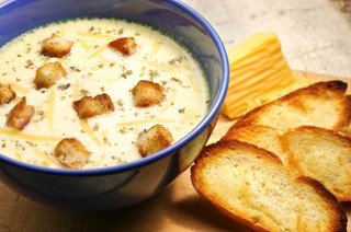 Крем-суп с плавленым сыром и картофелем рецепт – Русская кухня: Супы. «Еда»