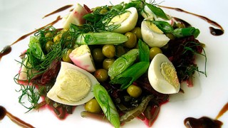 Салат из морской капусты и яиц